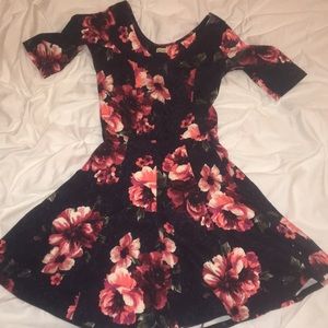 Hollister fit and flare floral dress